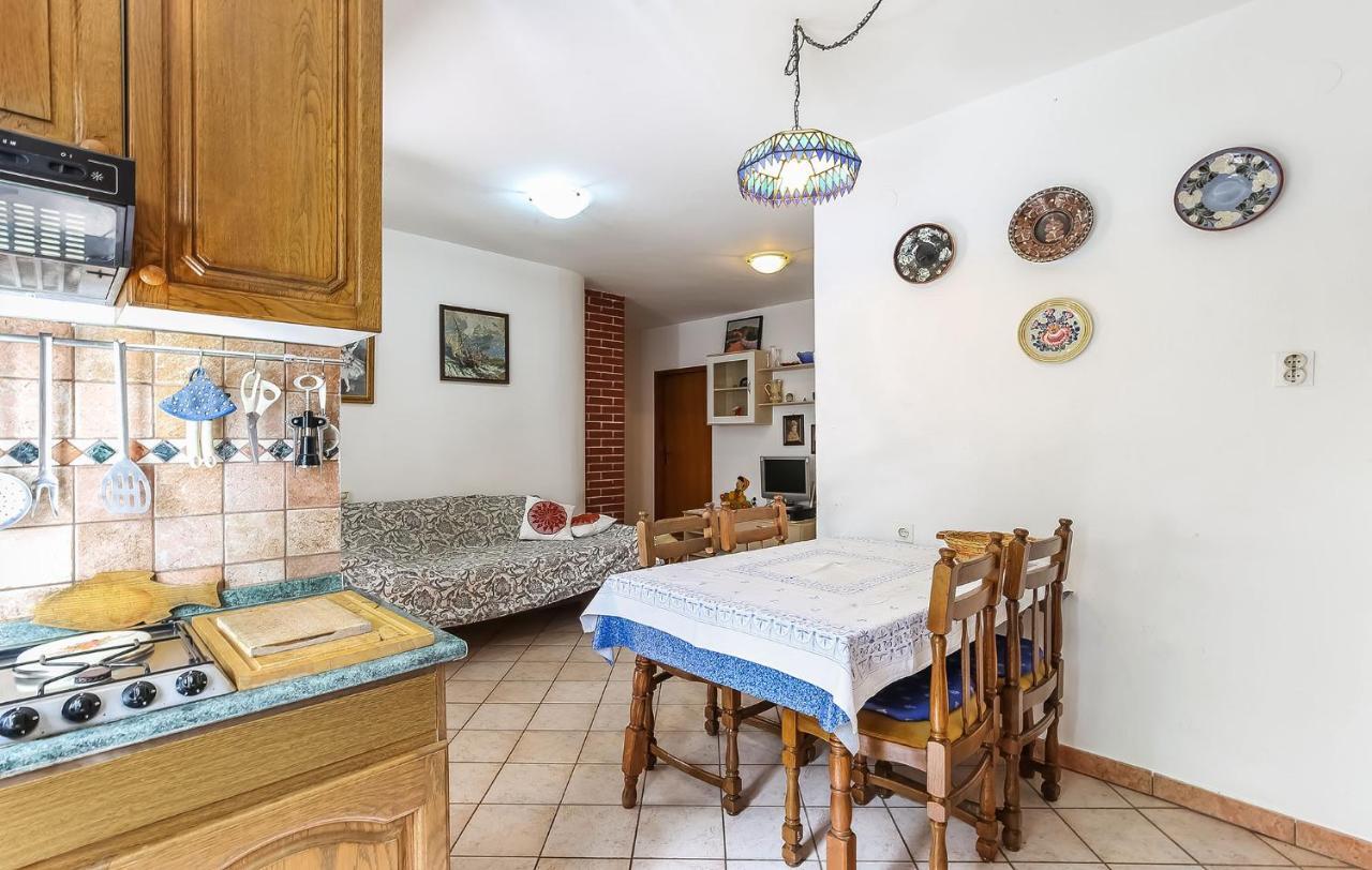 Jelena Apartment Пореч Екстериор снимка